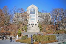 The university was named by king gojong. Best Place For Shopping In Seoul From Korean Clothes To Cosmetics Ewha Woman S University Ewha Shopping Street Hab Korea Net