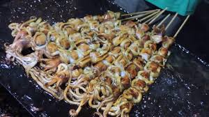 Jul 12, 2021 · cumi segar dengan bumbu khas dan kecap membuat cumi bakar makin mantap. Rasa Cumi Bakar Kok Bikin Ketagihan Part 1 Youtube