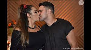 Márcia fellipe's channel, the place to watch all videos, playlists, and live streams by márcia fellipe on dailymotion. Cantora Marcia Fellipe Trocou Beijos Com O Marido O Produtor Musical Rod Bala Em Aniversario Purepeople