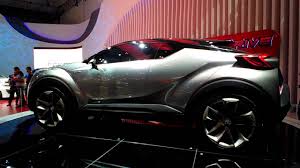 Versi terbaru yaitu chr hybrid baru saja dirilis tahun 2018 lalu. Giias 2016 Toyota C Hr Keren Abis J Emotion