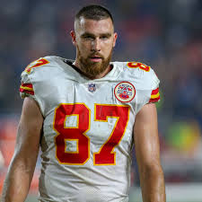 Video travis kelce's top 10 plays from the 2020 season relive the top 10 best plays made by te travis kelce during the chiefs 2020 run to super bowl lv to face the tampa bay buccaneers. Chiefs Kelce We Re As Set And Ready Leadership Wise As We Ve Ever Been Arrowhead Pride