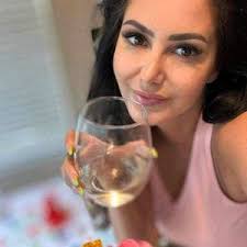 Mary roxas (@mary.roxas23)