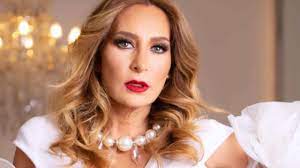 Geraldine bazán no deja de impresionar con su belleza sin importar el paso del tiempo, la famosa actualmente tiene ya 38 años de edad, algo que a muchos les sorprende pues no es lo que aparenta. Geraldine Bazan Revelo Que Tiene Un Nuevo Galan Y Explico Si Tiene Planes De Casarse Con El Televicentro