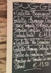 Parce qu'il est toujours bon de savourer des galettes et des crêpes, à l'occasion d'un repas de famille, lors d'une soirée. La Creperie Du Passeur A Montreuil Juigne Menu Et Photos