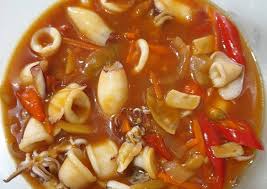Kali ini resep koki akan memberikan resep seafood dengan bahan utama cumi. Olahan Gurita Saus Padang 6 Resep Dan Cara Membuat Cumi Saus Tiram Ala Restoran Di Rumah