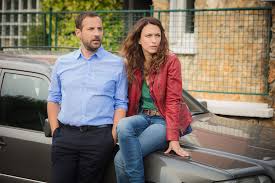 Find the perfect natacha lindinger stock photos and editorial news pictures from getty images. Sam Sur Tf1 Qui Est Natacha Lindinger La Remplacante De Mathilde Seigner