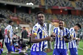 Latest on fc porto defender zaidu sanusi including news, stats, videos, highlights and more on espn Zaidu Sanusi Attains Untouchable Status At Fc Porto Dazzles In Super Cup Win Over Benfica Owngoal Nigeria