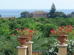 Riposto Holiday House Casa Nespolo In Torre Archirafi Sicily Holiday Rental Holiday Home Terrace