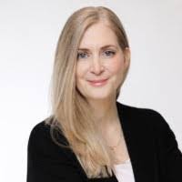 Roxanne Rupp's Instagram, Twitter & Facebook