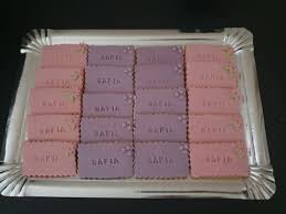 Allocakes Trouve Ton Gateau Ou Ton Patissier Cake Designer En 2020 Molly Cake Chocolat Ganache Chocolat Au Lait Mousse Chocolat Au Lait