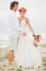 We have come up with some great groom attire ideas for your beach wedding. 61 Stylish Beach Wedding Groom Attire Ideas Happywedd Com