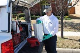 We have been serving oviedo and surrounding areas for over the past 25 years. Professional Pest Control Vs Diy Hometeam Pest Defense