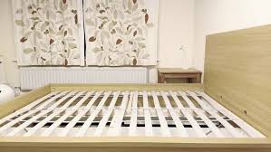 When it comes to finding a new mattress, your weight is very important to consider. Best Bed Frame For A Heavy Person Reviews And Buyer S Guide Cool Beds Bed Frame Bed Foundation