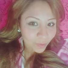 iris bustamante (@irismia77)