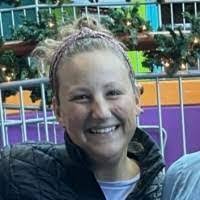 Julie Evatt's Instagram, Twitter & Facebook