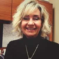 Laura Capes's Instagram, Twitter & Facebook