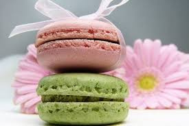 Patisserie Professionnelle Nos Conseils Avances Pour Faire Des Macarons En 2020 Recette Macaron Macaron Patisserie