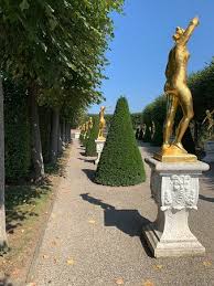 Wähle aus millionen von zimmern in hotels, resorts, apartments und hostels weltweit aus. Herrenhauser Garten Picture Of Herrenhaeuser Garten Hannover Tripadvisor