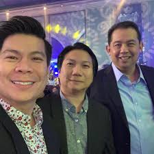Mayor Dino Chua & Mayor Denver Chua with Congressman Sandro Marcos & Batac  City Mayor Albert Chua! More Photos during Team BBM Christmas Thanksgiving  Party at Shangri-La Fort BGC! #ChuaBros #TeamBBM #ChristmasParty2022