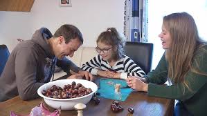 Die teilnahme beim fernsehformat von bauer sucht frau wurde dabei an ihn herangetragen. Bauer Sucht Frau Auch Die Kleine Katharina 9 Ist Ganz Vernarrt In Christian