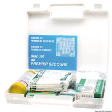 Ipad sp1 aed (defibrillator) training video. First Aid Kit Box France