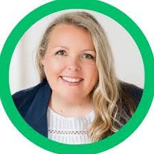 Erin Abbey's Instagram, Twitter & Facebook