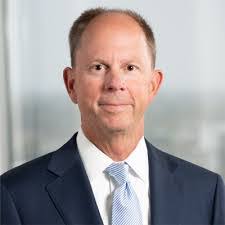 Adele Nettleton's Instagram, Twitter & Facebook