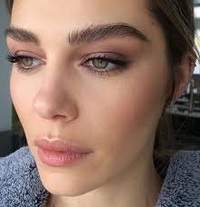 The Most Flattering Shadow for Your Eye Color