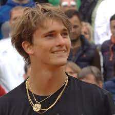 The 18 chain is adjustable: Sascha Alexander Zverev In Munich 4 5 2018 Alexander Zverev Tennis Players The Prince Of Tennis