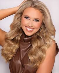 The following five contestants each received a $1,000 cash scholarship  provided by Wind Creek Hospitality and The Poarch Band of Creek Indians:  Grace Ann Lundy, Miss Jacksonville Statw University Samantha Hennings, Miss