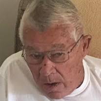 Linda Charbonneau's Instagram, Twitter & Facebook