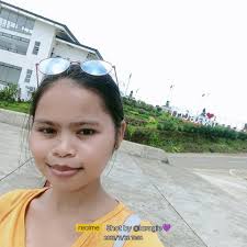 Fall in love with our freshly baked Pan De Pina--golden, fluffy bread  filled with rich pineapple jam that's sweet, tangy and full of tropical  goodness! 🍍 #abiteofsunshine