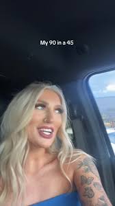 Carrie Underwood Singing Long Note