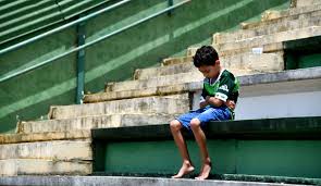 November 2016 stürzte die maschine des typs avro rj85 kurz vor erreichen des zielflughafens ab. Chapecoense Nach Dem Flugzeugungluck