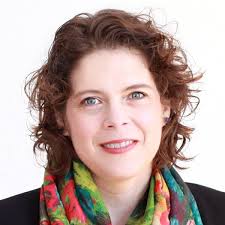 Kelly Champion's Instagram, Twitter & Facebook