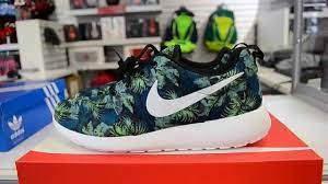 Check out our nike roshe run floral selection for the very best in unique or custom, handmade pieces from our shops. Nike Roshe Run Print Floral Review Youtube
