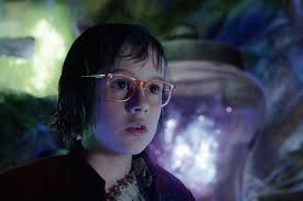 Il film è diretto da jason reitman, figlio di ivan reitman, regista del film originale del 1984 con bill murray, dan akroyd e harold ramis. New Trailers Ghostbusters 24 Legacy The Bfg And More The Verge