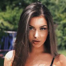 A subreddit for those who truly love bella poarch and her infinite wisdom. Gwendolyn Celine Net Worth Salary Bio Height Weight Age Wiki Zodiac Sign Birthday Fact