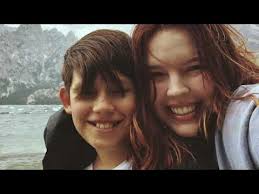 Tina Skeen's Instagram, Twitter & Facebook