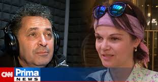 V hlubokém výkopu na silnici tam skončilo osobní auto se čtyřčlennou posádkou. Potmesil Byl Skvely Chlap A Herec Vzpominaji Dejdar A Postlerova Cnn Prima News
