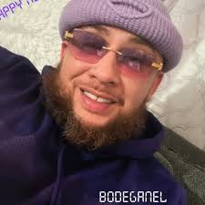 Nelson Viera Jr. (@bodega_nel) • Threads, Say more