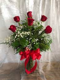 Serving oxnard and the surrounding communities for over 60 years. 5 Half Dozen Red Roses In Oxnard Ca Flowers By Paulann