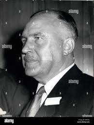 Walter chamberlain hi-res stock photography and images