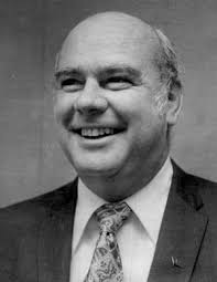 Donald Combs's Instagram, Twitter & Facebook