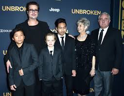 Brad pitt has been awarded temporary joint custody of the six children he shares with angelina jolie, two sources with knowledge of the case told cnn. Brad Pitt S Relationship With His Kids Things Are Getting Worse