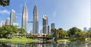 It is the largest city in malaysia, covering an area of 243 km2 (94 sq mi). Detail Gambar Klcc Park Menghirup Udara Segar Di Tengah Pusat Kota Kuala L