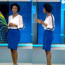 A repórter do jornal nacional, maria julia coutinho (a maju coutinho) , conhecida como a garota do tempo; Com Look Da Marca Msp Collection Maria Julia Combinou O Detalhe Da Camisa R 129 90 Com Saia Azul Royal R 119 90 Purepeople