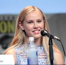 Erin Moriarty Parents Nationality - Danika Yarosh Wikipedia