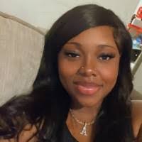 Adrianna Robinson's Instagram, Twitter & Facebook