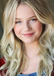 Amber Leroux's Instagram, Twitter & Facebook